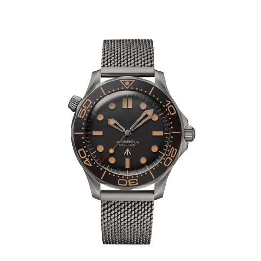 Ocean Diver Pro 42 – Black Dial | Stainless Steel-Mesh Bracelet | Military Edition